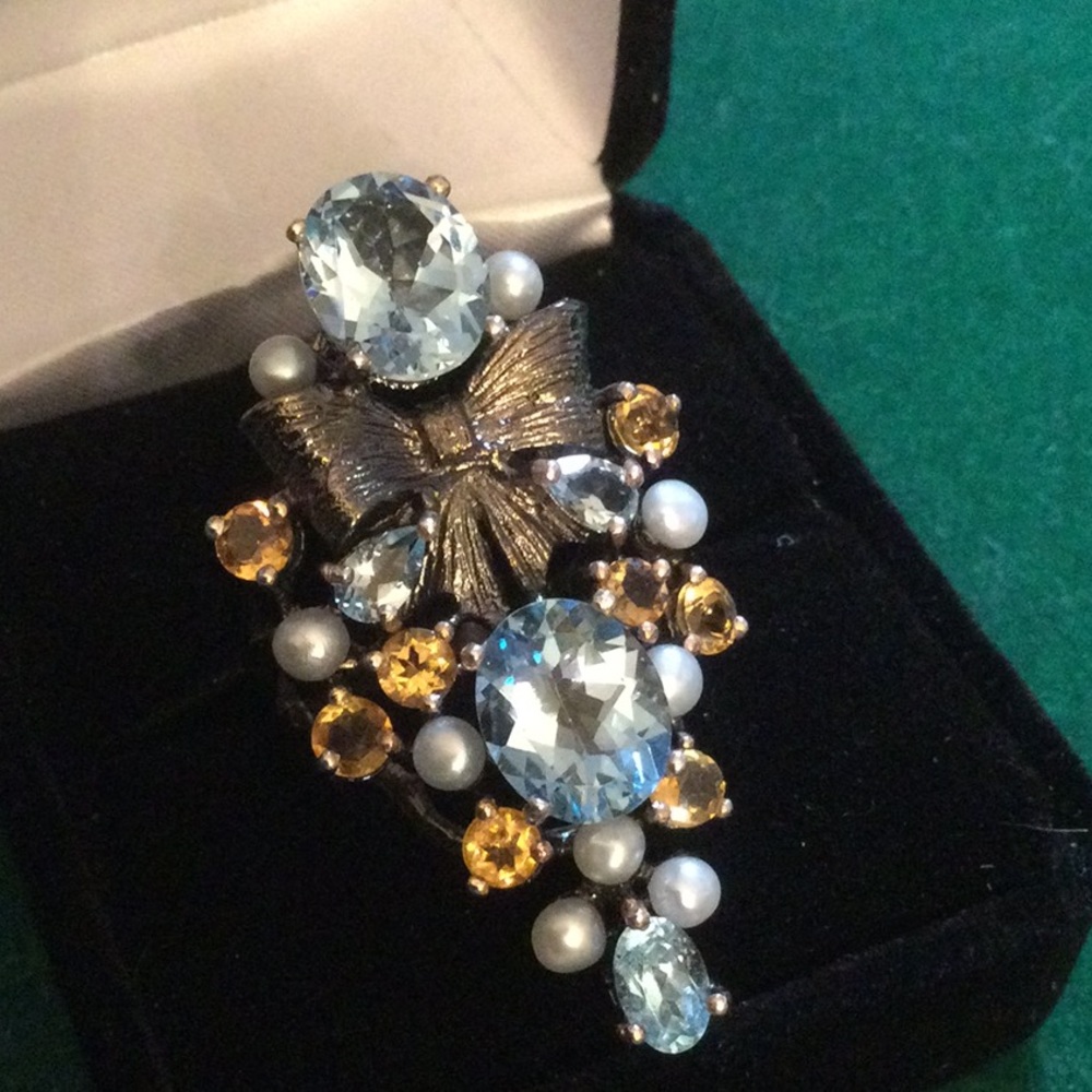 Genuine Blue Topaz Ribbon Ring - Picture 12 of 12